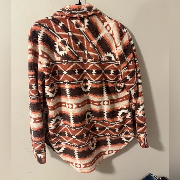 Aztec Shacket - Picture 3 of 3
